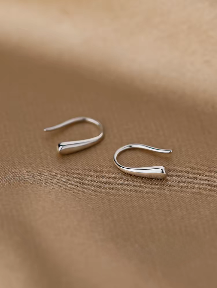 Bông tai giọt nước bạc 999 nữ - Mẫu mới năm 2025