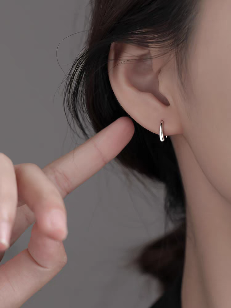 Bông tai giọt nước bạc 999 nữ - Mẫu mới năm 2025