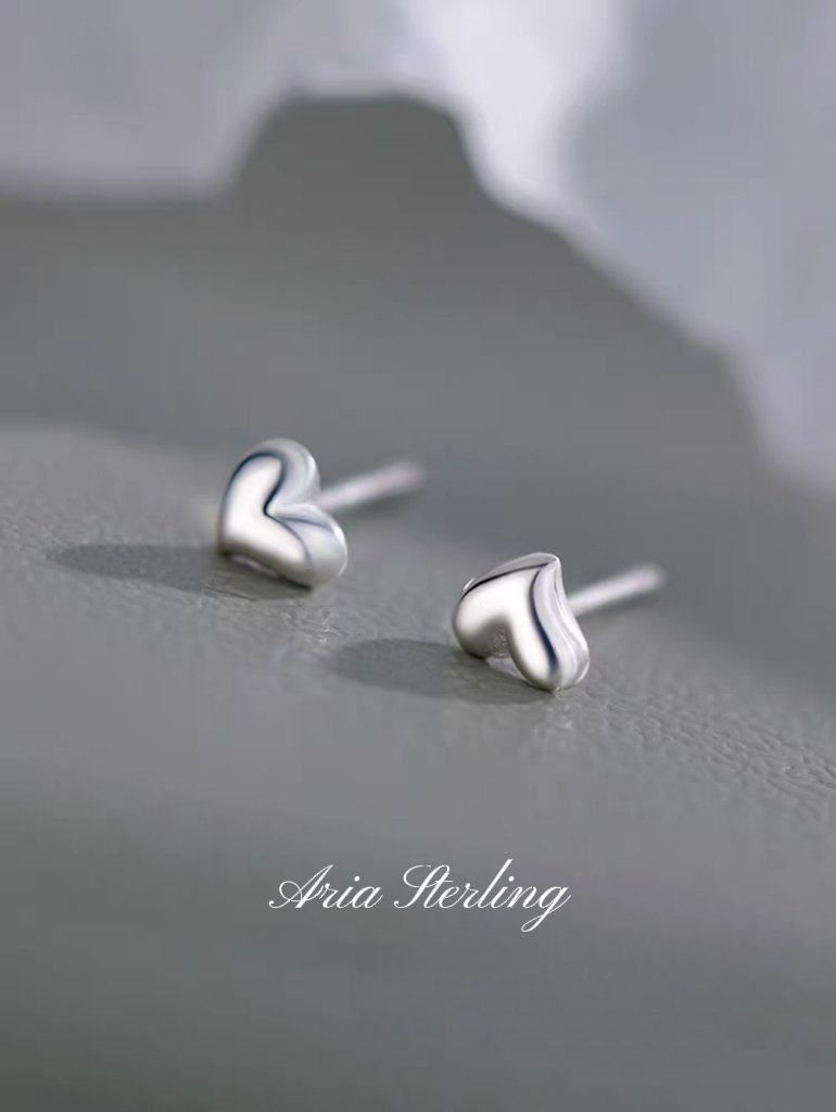 Bông tai trái tim bạc 999 nữ - Mẫu mới năm 2025