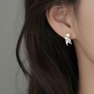 Bông tai đuôi cá ngọc trai bạc 999 - Mẫu mới năm 2025