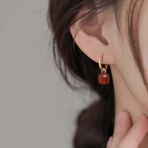 Bông tai màu đỏ bằng bạc 999 - Mẫu mới năm Ngựa 2026